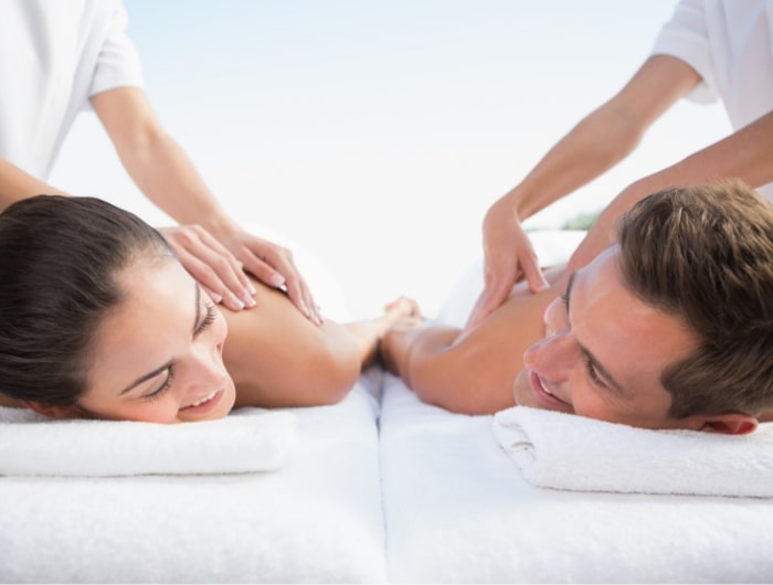 Pareja en día de spa